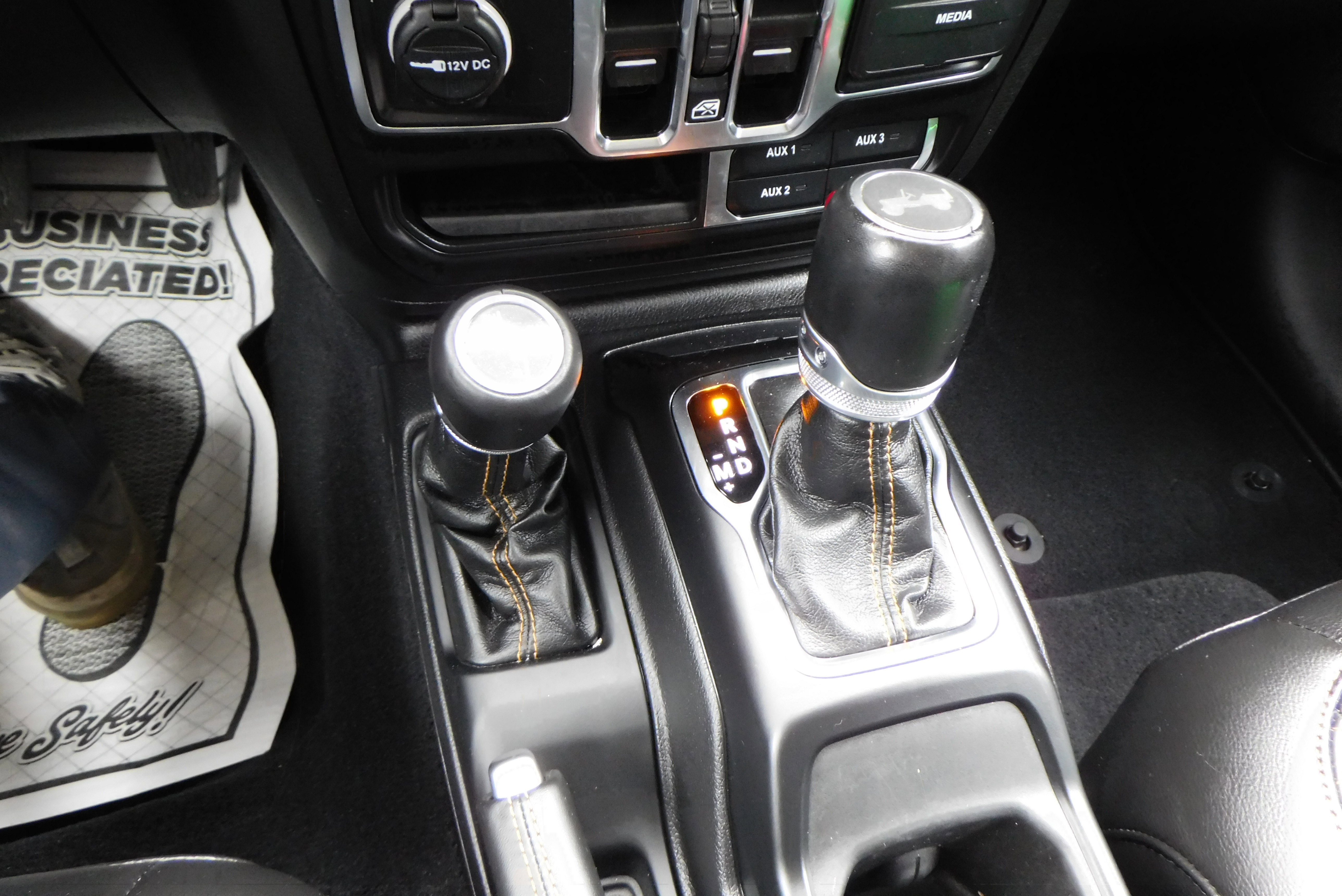 Used 2023 Jeep Wrangler High Altitude image 24