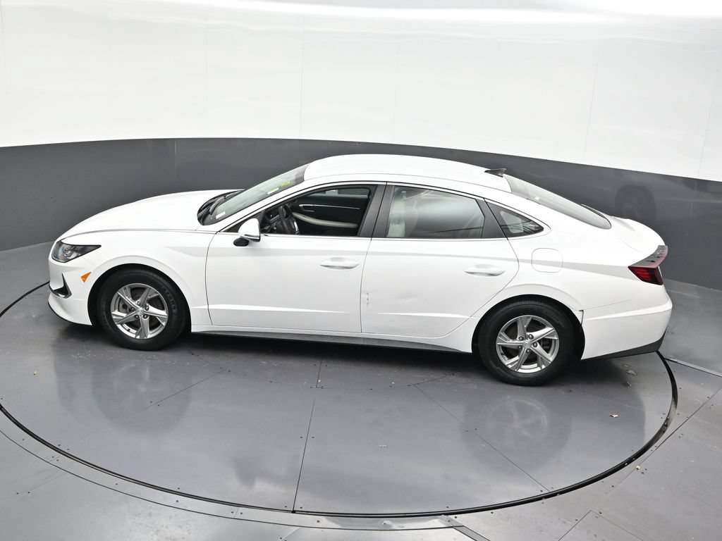 Used 2022 Hyundai Sonata SE w/ Preferred Accessory Package FWD image 17