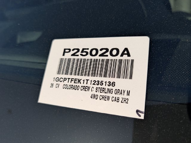 Used 2026 Chevrolet Colorado ZR2 w/ Technology Package AWD/4WD image 38