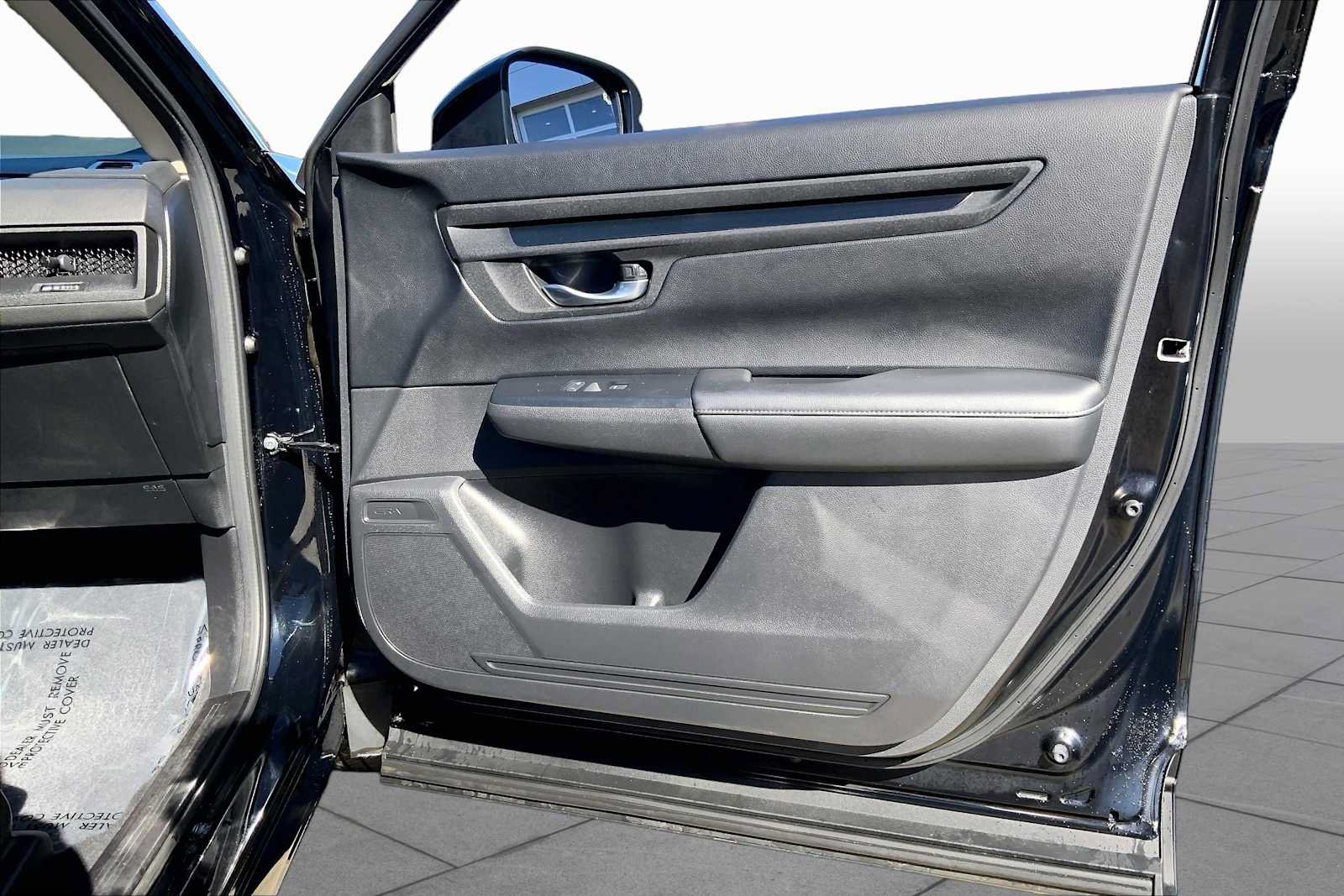 Used 2024 Honda CR-V EX image 23