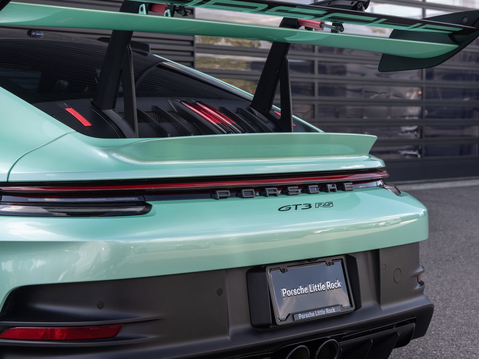 Used 2024 Porsche 911 GT3 RS RWD image 12