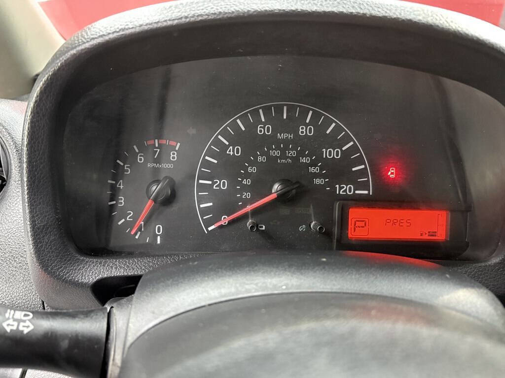 Used 2017 Nissan NV200 S w/ Back Door Glass Package image 11