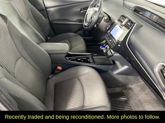 Used 2022 Toyota Prius Prime LE FWD image 11