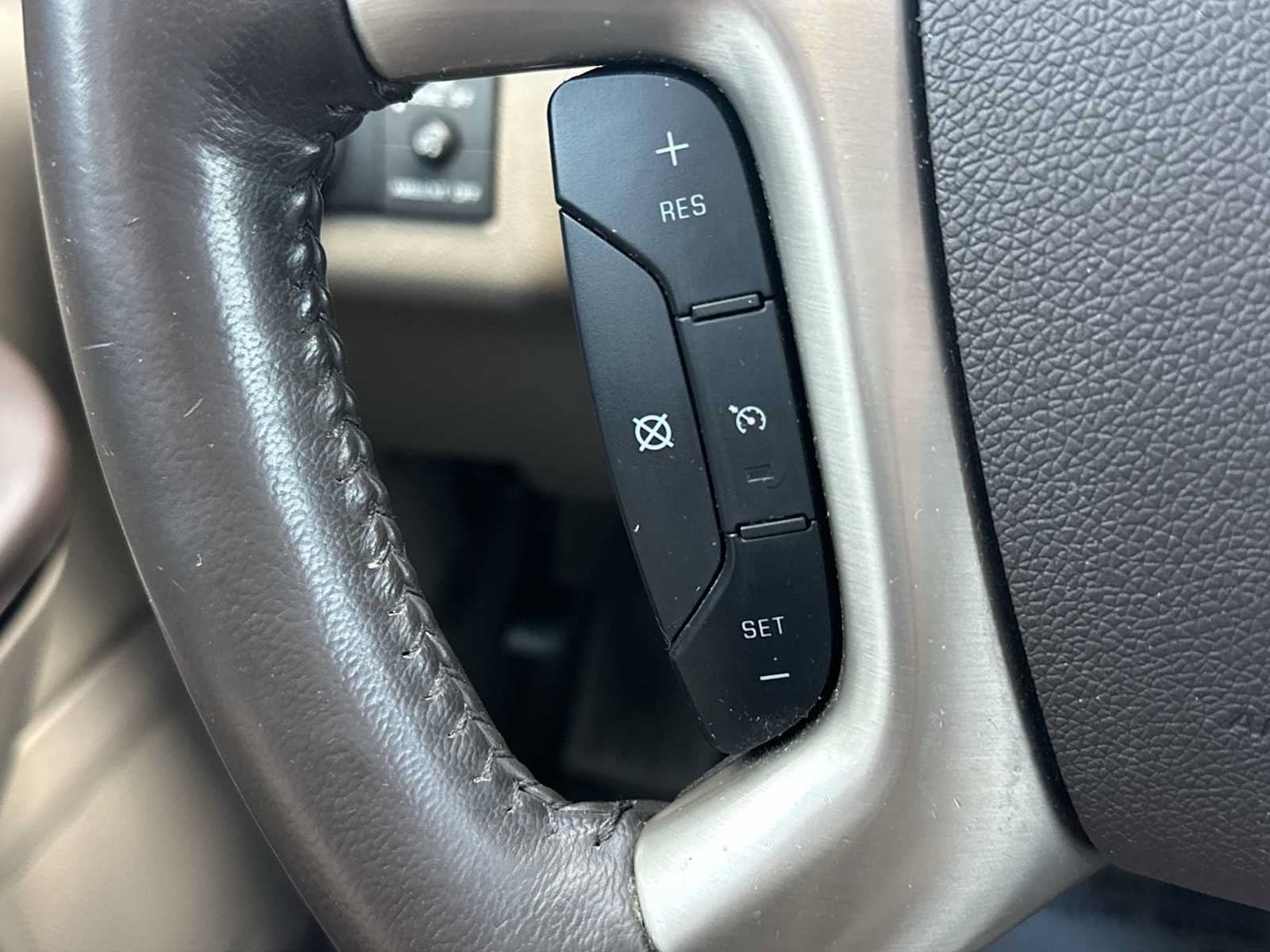 Used 2014 GMC Acadia Denali AWD/4WD image 26