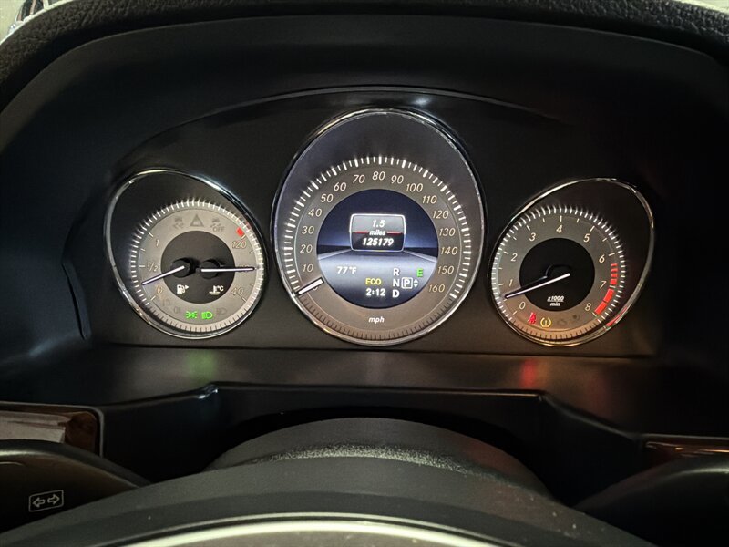 Used 2014 Mercedes-Benz GLK 350 2WD image 18
