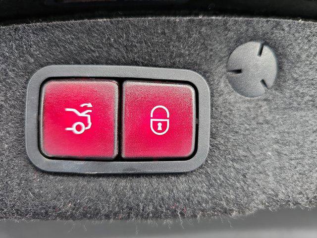 Used 2021 Mercedes-Benz C 300 Sedan image 13