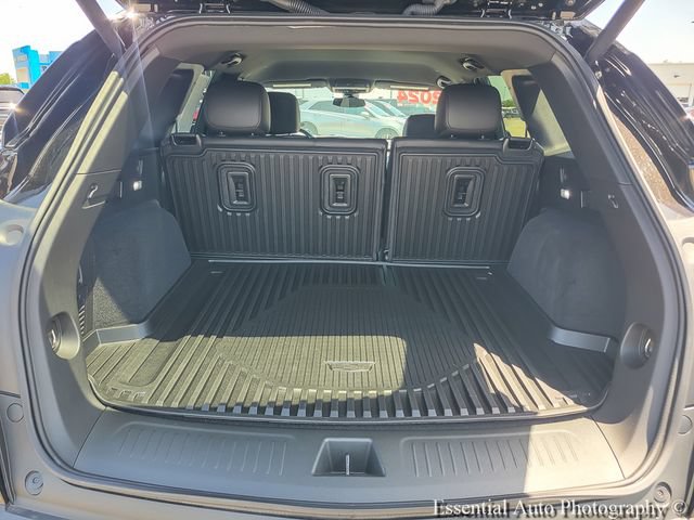 Certified 2024 Cadillac XT5 Luxury w/ LPO, Floor Liner Package AWD/4WD image 29