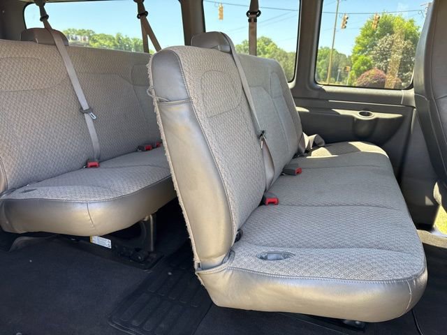 Used 2024 Chevrolet Express 3500 LT w/ LT Preferred Equipment Group RWD image 21