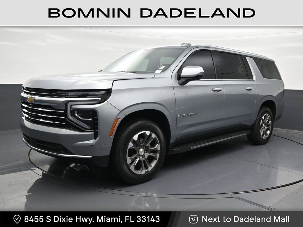 Used 2025 Chevrolet Suburban LT w/ Comfort Package