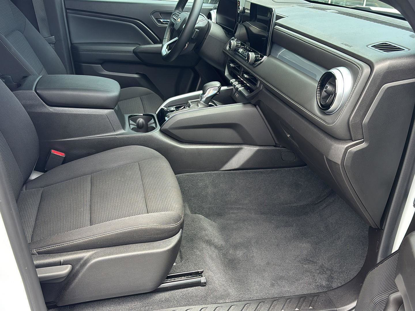 Certified 2023 Chevrolet Colorado LT w/ LT Convenience Package image 22