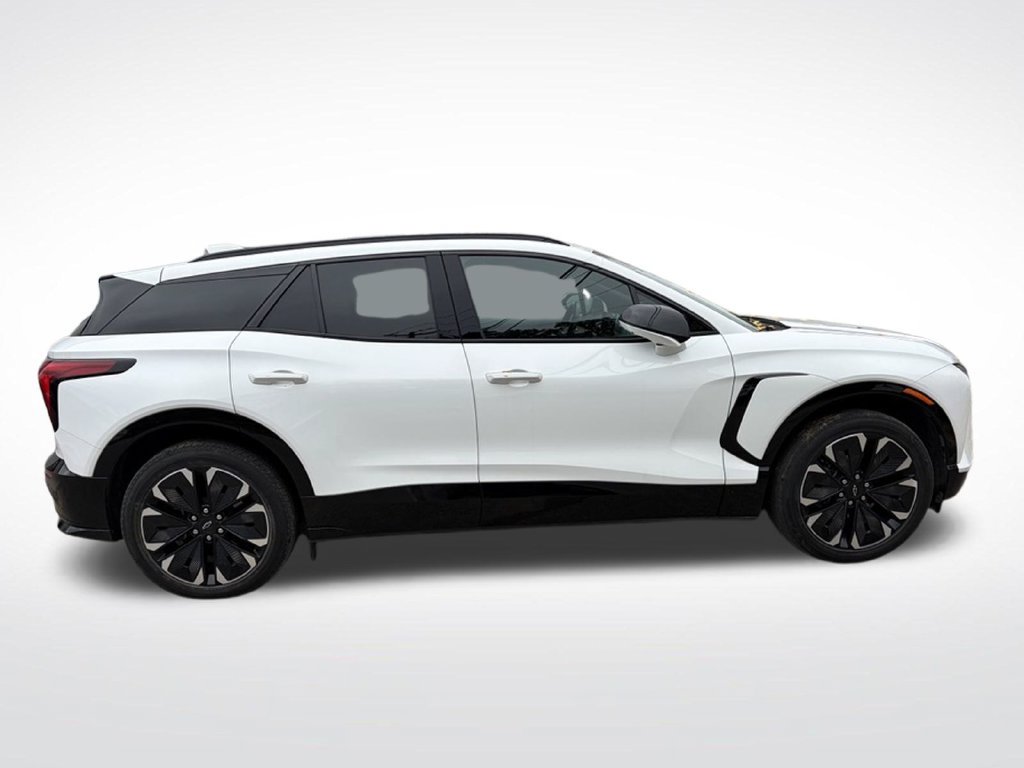 Used 2024 Chevrolet Blazer EV RS AWD/4WD image 8