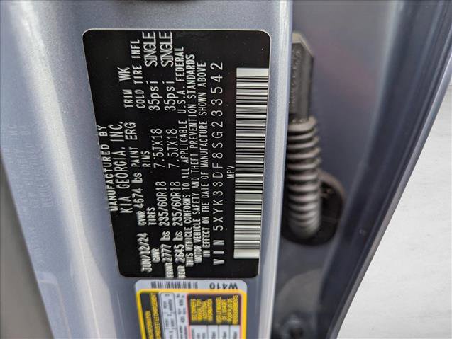 Used 2025 Kia Sportage EX image 29