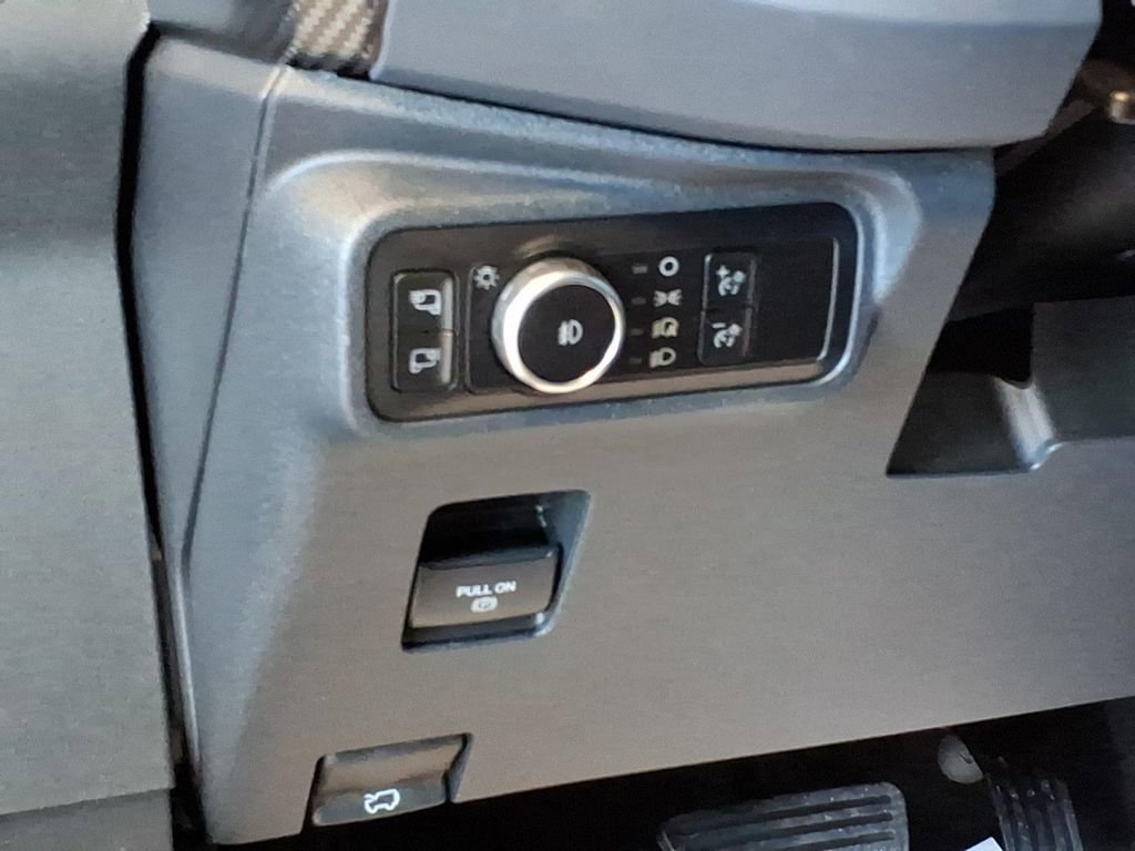 New 2025 Ford Bronco Raptor image 11