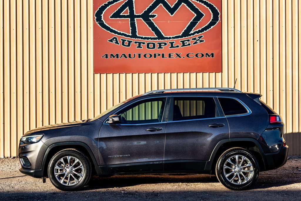Used 2019 Jeep Cherokee Latitude Plus image 7