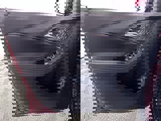 Used 2023 Buick Encore GX Essence w/ Experience Buick Package image 52