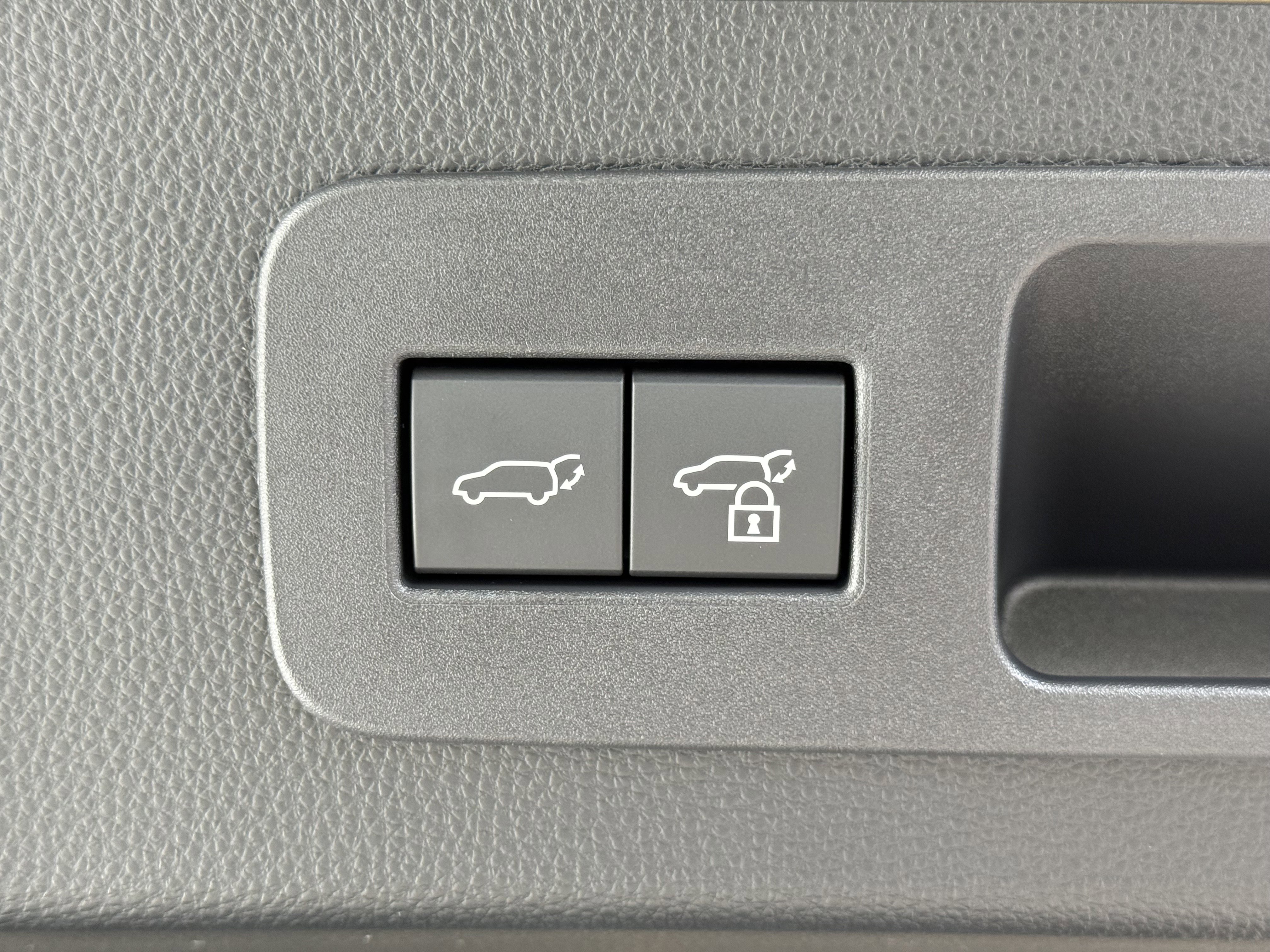 New 2026 Lexus LX 700h Overtrail AWD/4WD image 14
