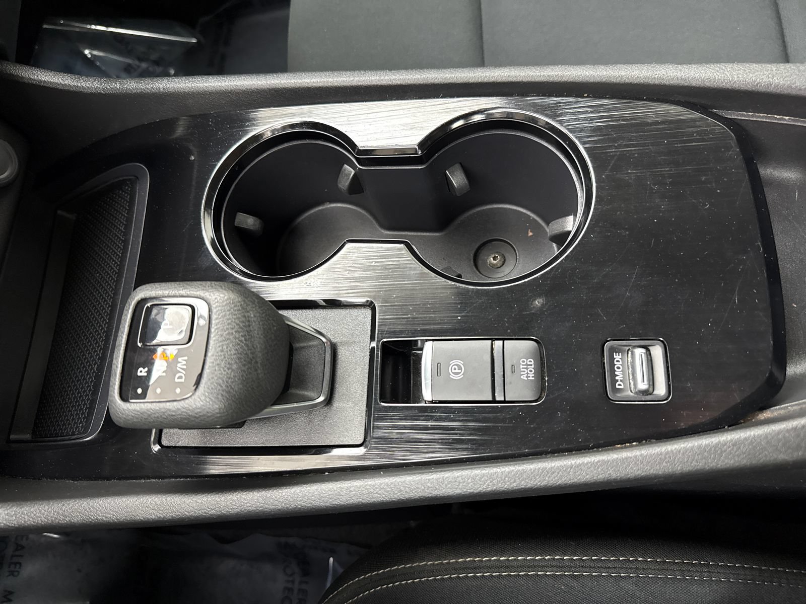 Used 2023 Nissan Rogue S FWD image 29