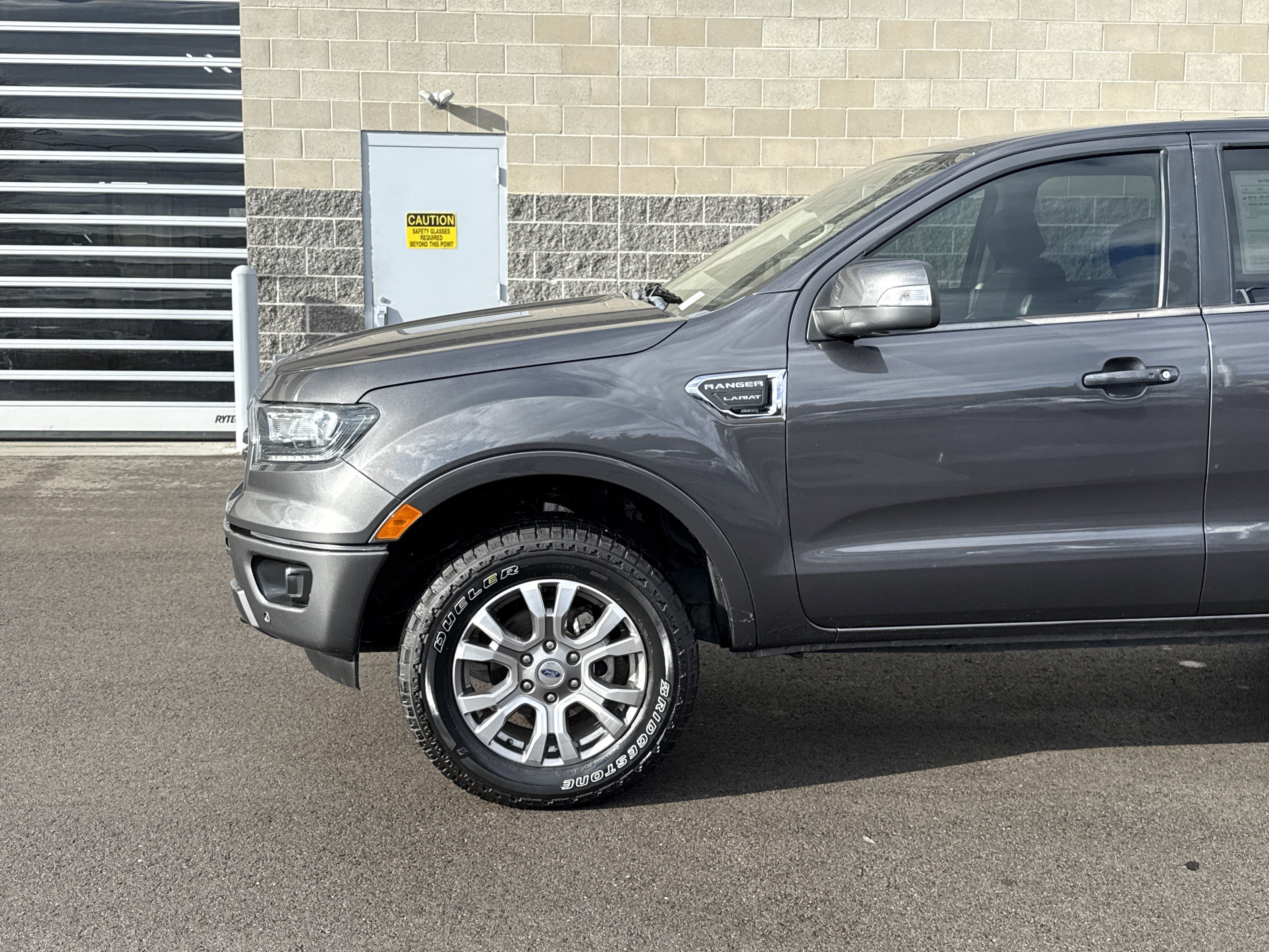 Used 2020 Ford Ranger Lariat w/ Technology Package image 2