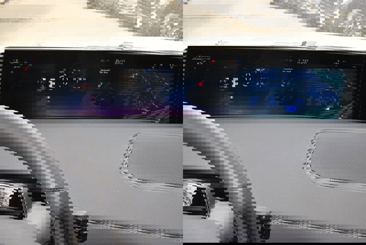 New 2025 Lincoln Navigator Reserve w/ Jet Appearance Package image 34