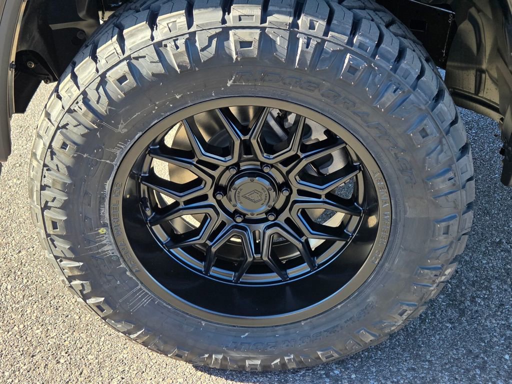 New 2026 RAM 1500 Laramie w/ Night Edition AWD/4WD image 5