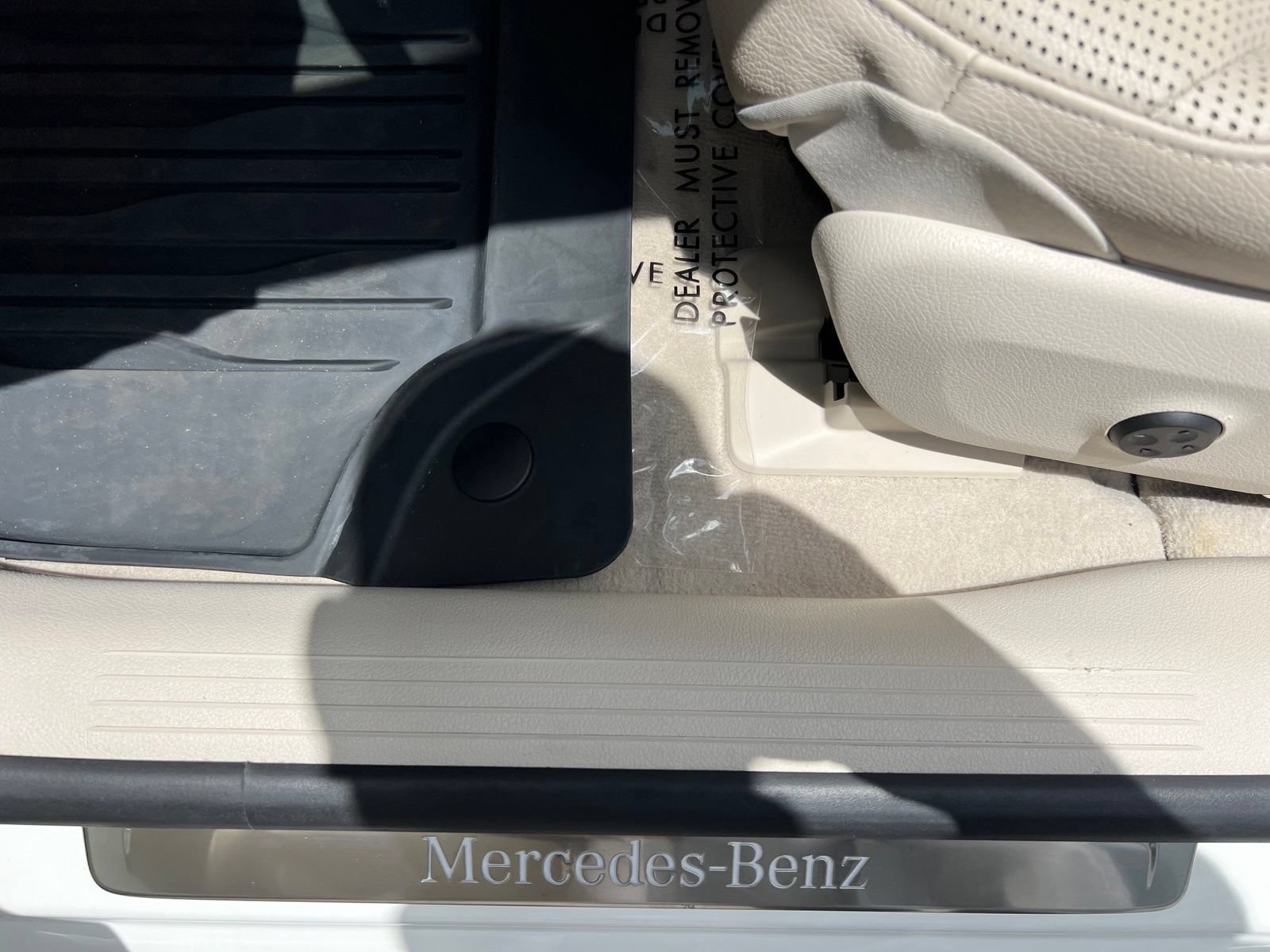 Used 2022 Mercedes-Benz EQS 580 4MATIC Sedan image 32