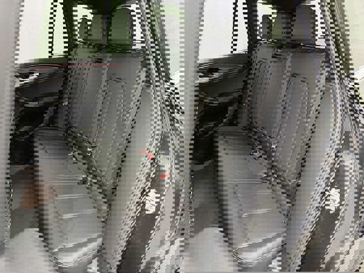 Used 2024 BMW X3 xDrive30i image 33