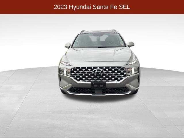 Used 2023 Hyundai Santa Fe SEL w/ Premium Package AWD/4WD image 2