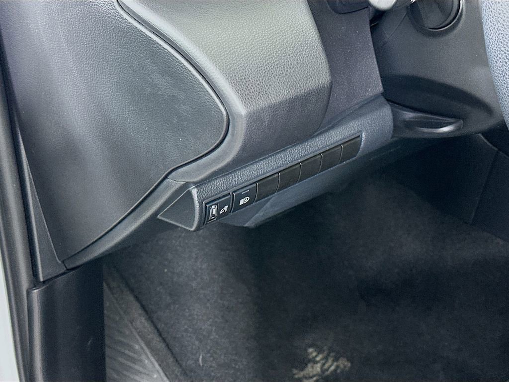 Certified 2024 Toyota Corolla LE image 10