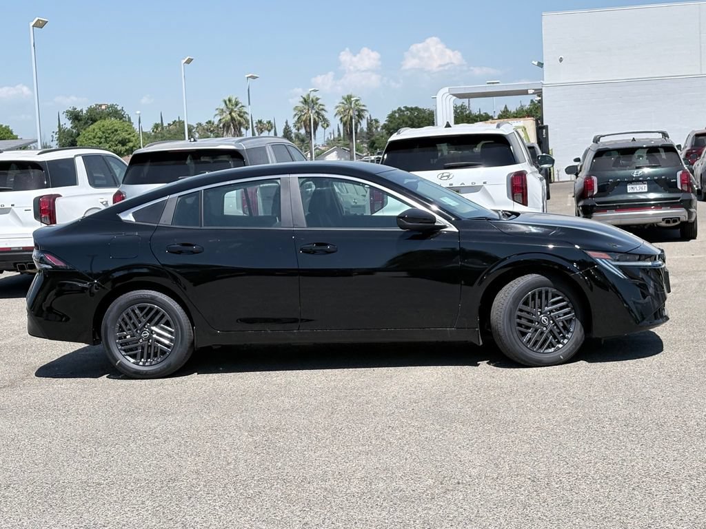 New 2026 Nissan Sentra SV w/ Floor Mat Package FWD image 3