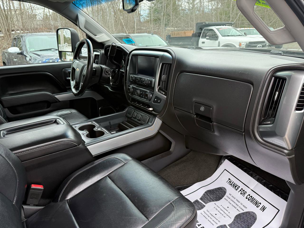 Used 2015 Chevrolet Silverado 2500 LTZ w/ Z71 Package, Off-Road AWD/4WD image 20