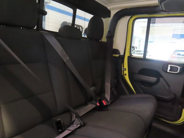 Used 2023 Jeep Gladiator Sport AWD/4WD image 28