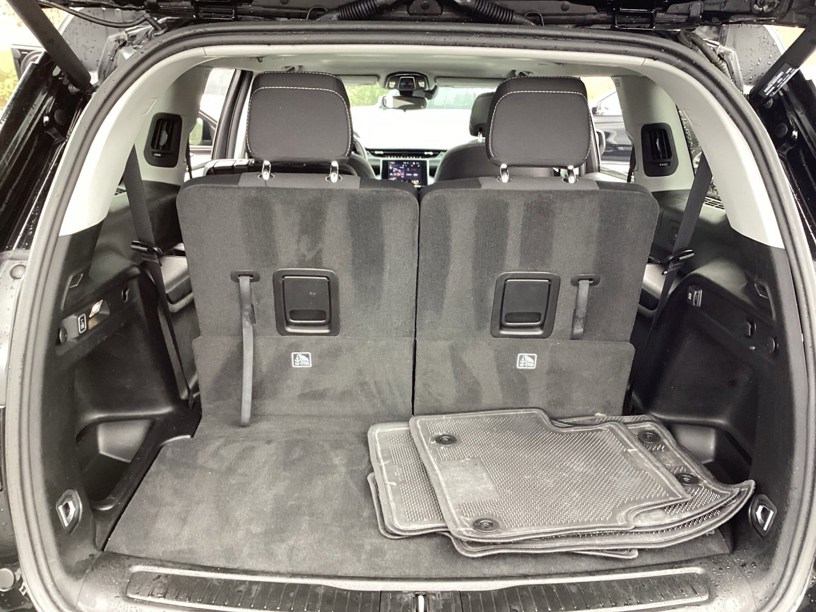 Used 2022 Jeep Grand Cherokee L Laredo w/ Luxury Tech Group I image 23