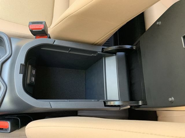 Certified 2025 Toyota RAV4 LE AWD/4WD image 26