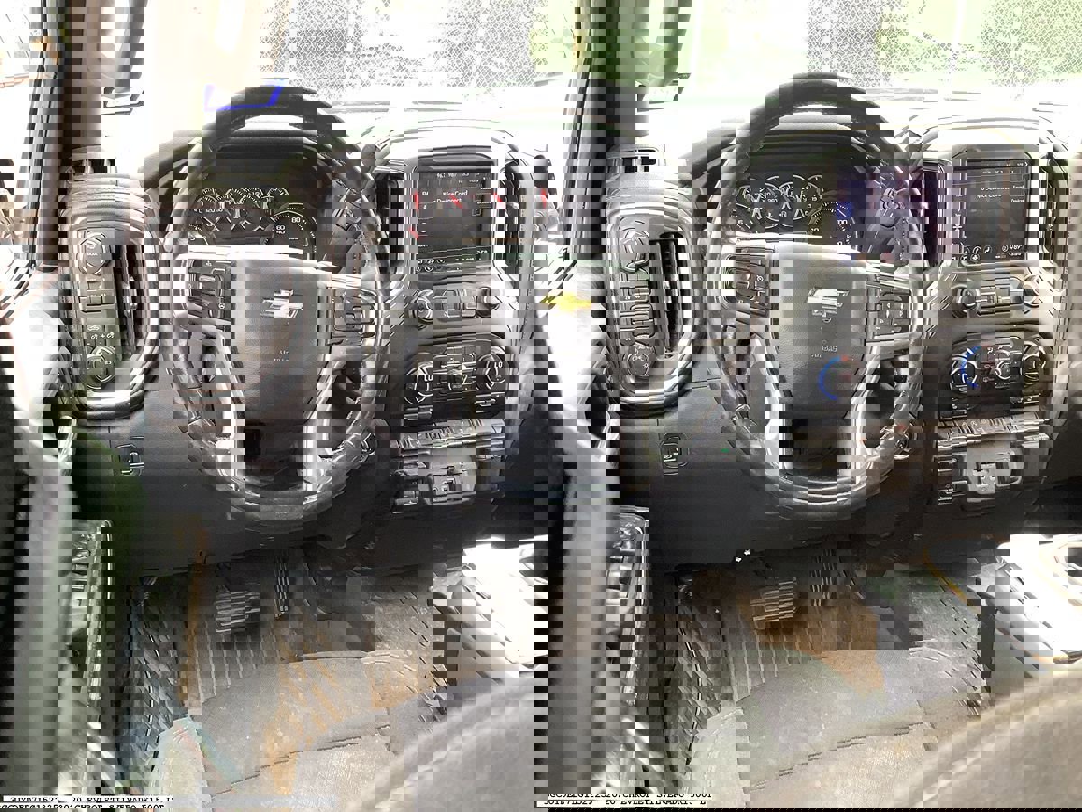 Used 2020 Chevrolet Silverado 1500 LT w/ Texas Edition AWD/4WD image 8