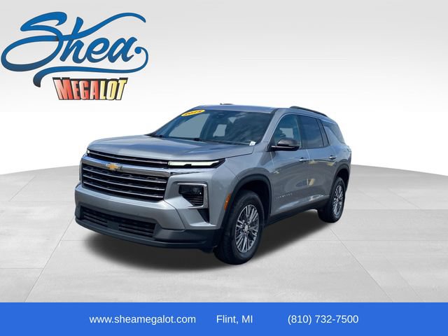 Certified 2025 Chevrolet Traverse LT FWD image 1