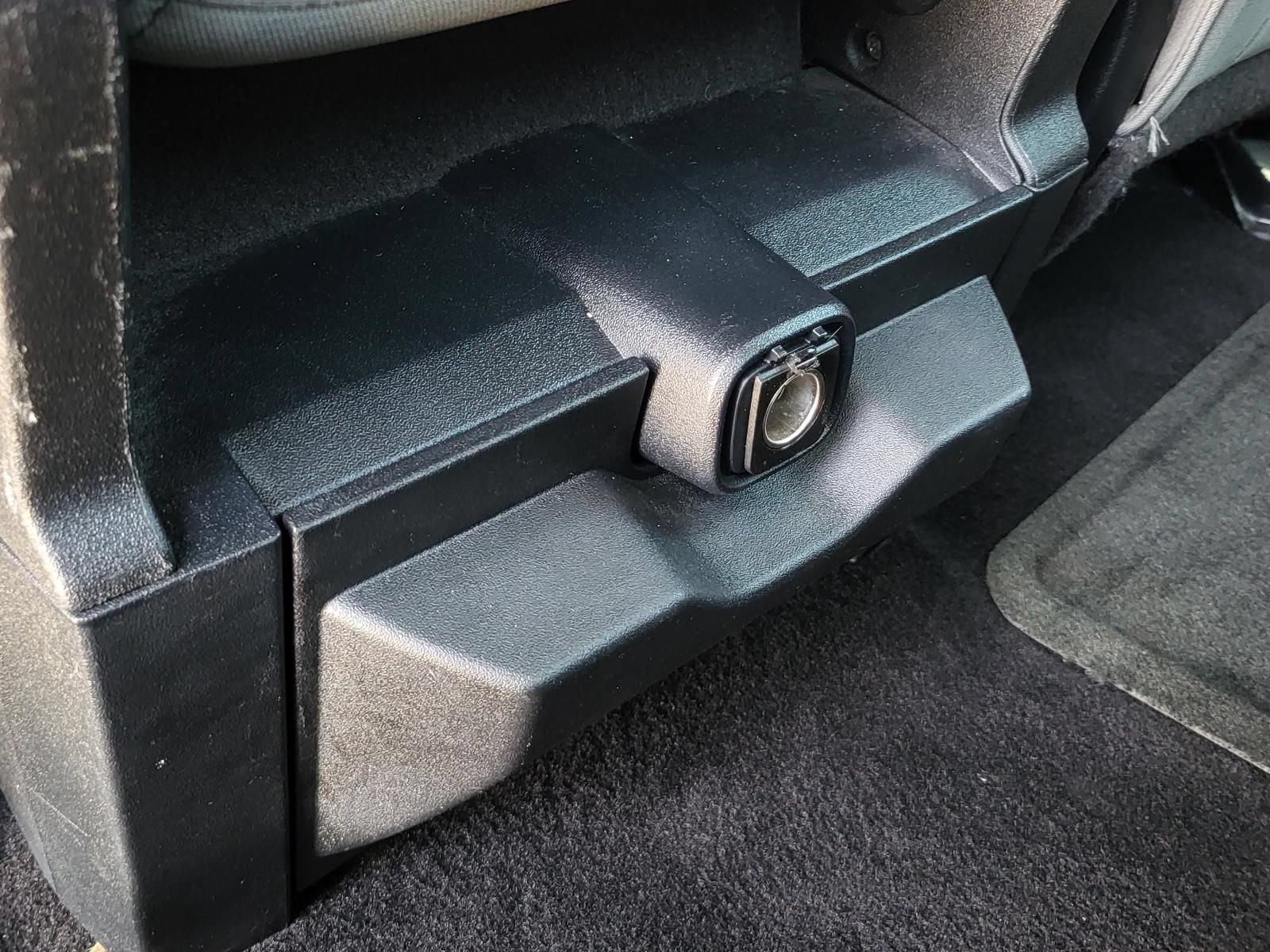 Used 2016 Ford F150 XL w/ Equipment Group 101A Mid RWD image 16