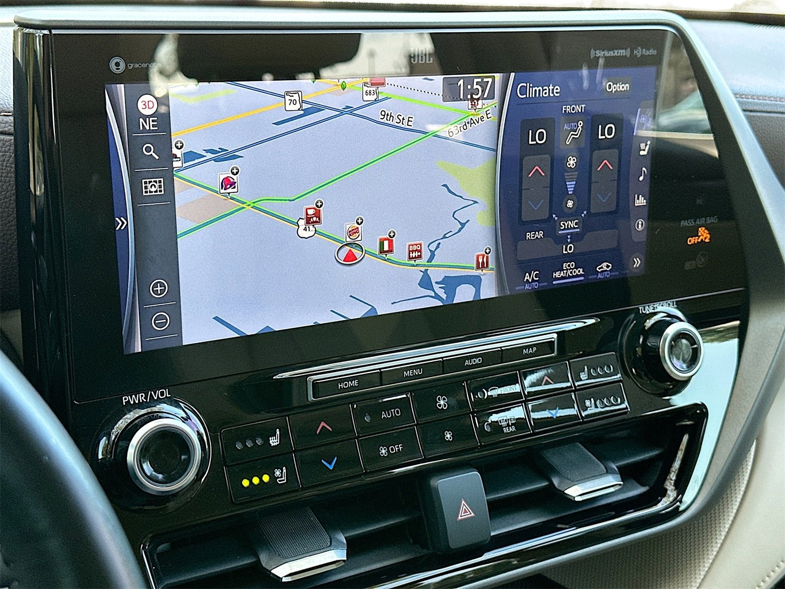 Used 2021 Toyota Highlander Limited image 13