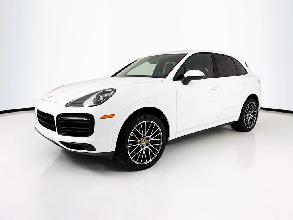 Certified 2023 Porsche Cayenne Platinum Edition AWD/4WD image 1