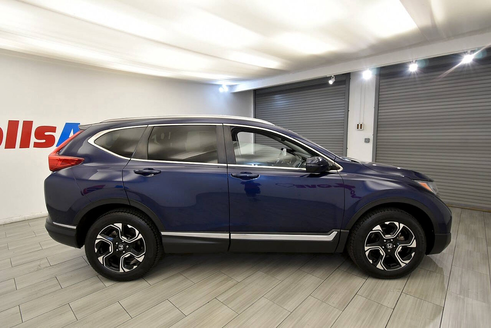 Used 2019 Honda CR-V Touring image 6