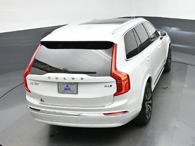Used 2025 Volvo XC90 B6 Plus w/ Protection Package Premier AWD/4WD image 46