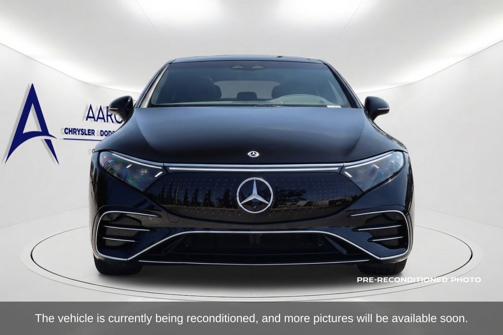 Used 2023 Mercedes-Benz EQS 580 4MATIC Sedan image 2