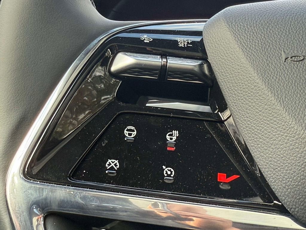 New 2025 Cadillac Escalade IQ Luxury 1 AWD/4WD image 17