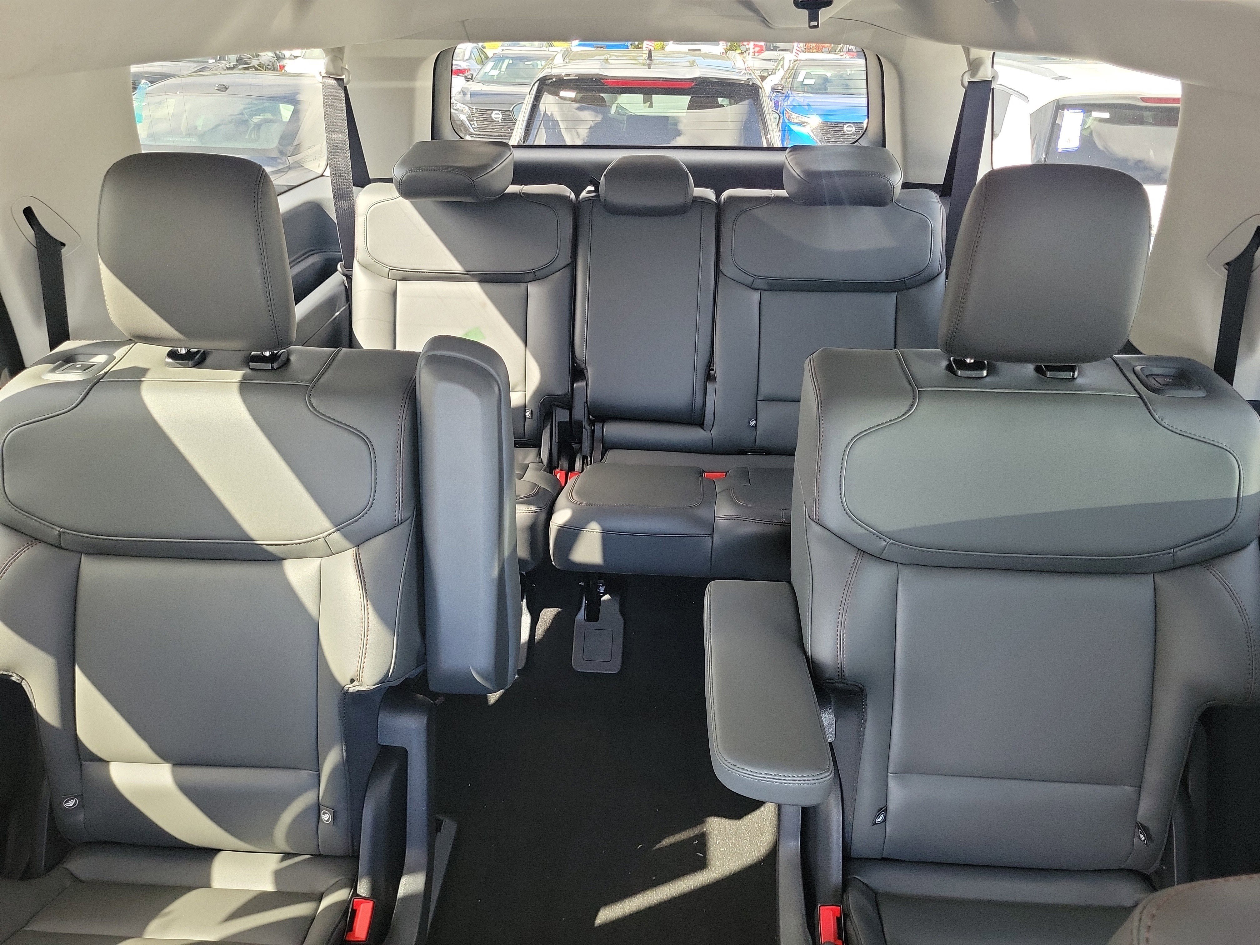 New 2025 Ford Expedition Max Active image 12