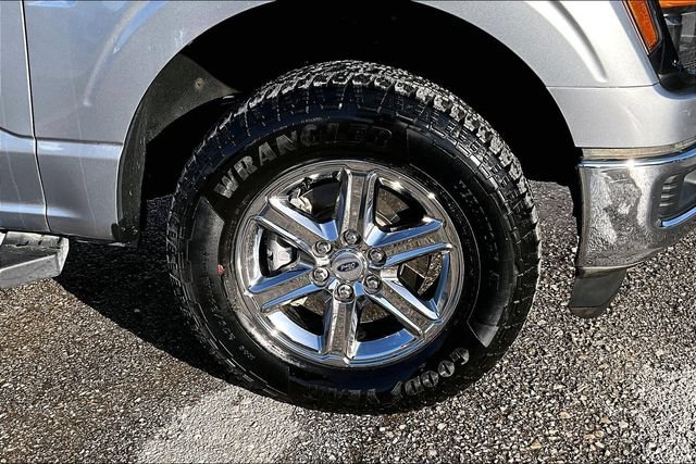 Used 2025 Ford F150 XLT w/ Equipment Group 301A Standard AWD/4WD image 8