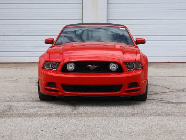 Used 2013 Ford Mustang GT image 11