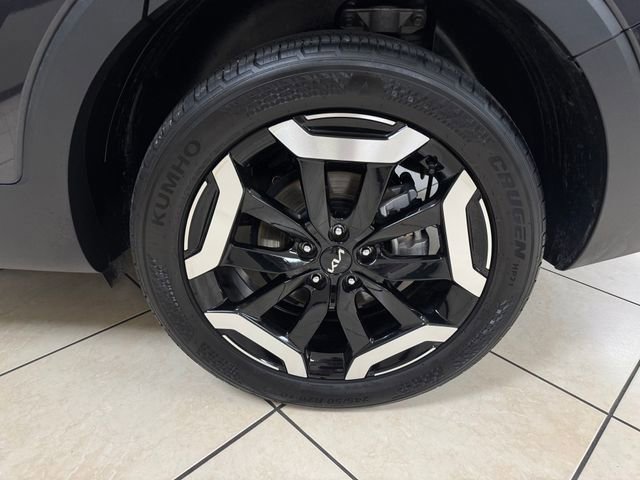 Used 2025 Kia Telluride S FWD image 24