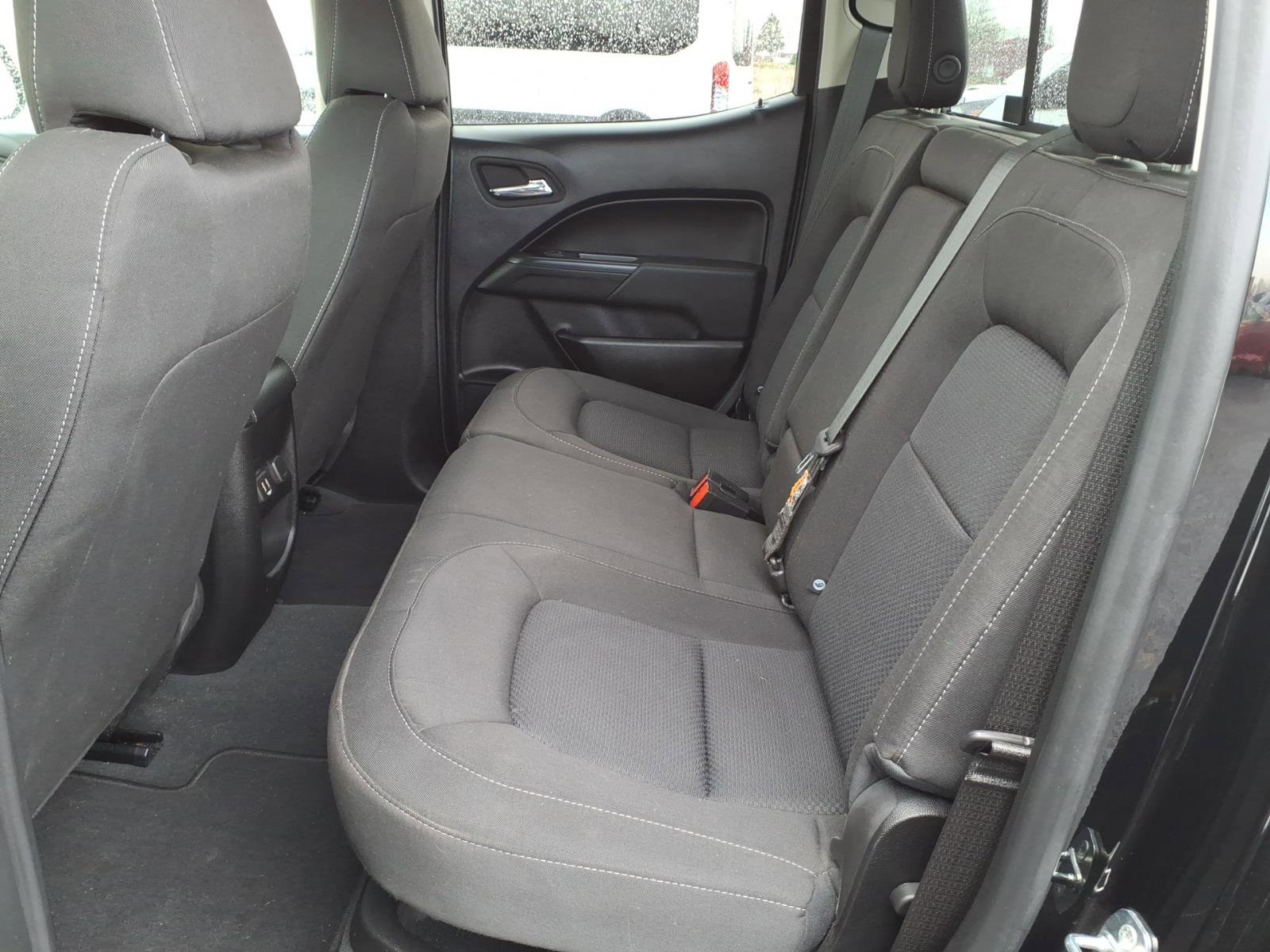 Used 2022 Chevrolet Colorado LT w/ LT Convenience Package AWD/4WD image 12