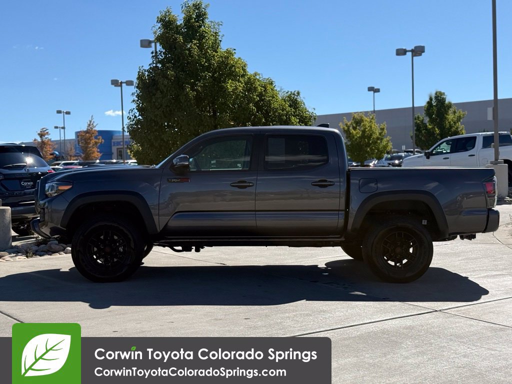 Used 2021 Toyota Tacoma TRD Pro AWD/4WD image 4