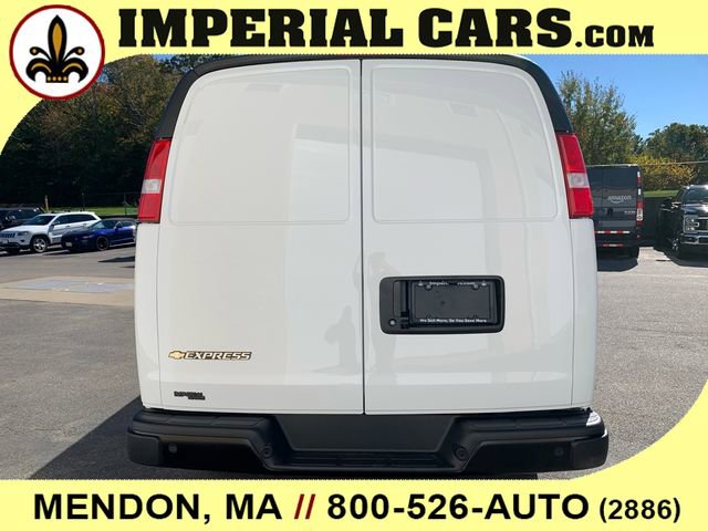 New 2025 Chevrolet Express 2500 Extended image 10