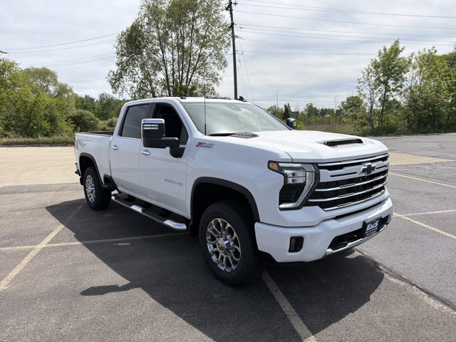 New 2026 Chevrolet Silverado 2500 LT w/ Z71 Chrome Sport Edition AWD/4WD image 3